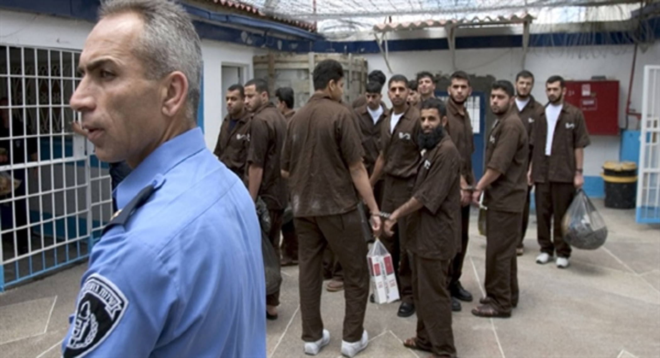  المحكمة العليا الإسرائيلية لم تعلن تجميد قرار إعدام الأسرى الفلسطينيين